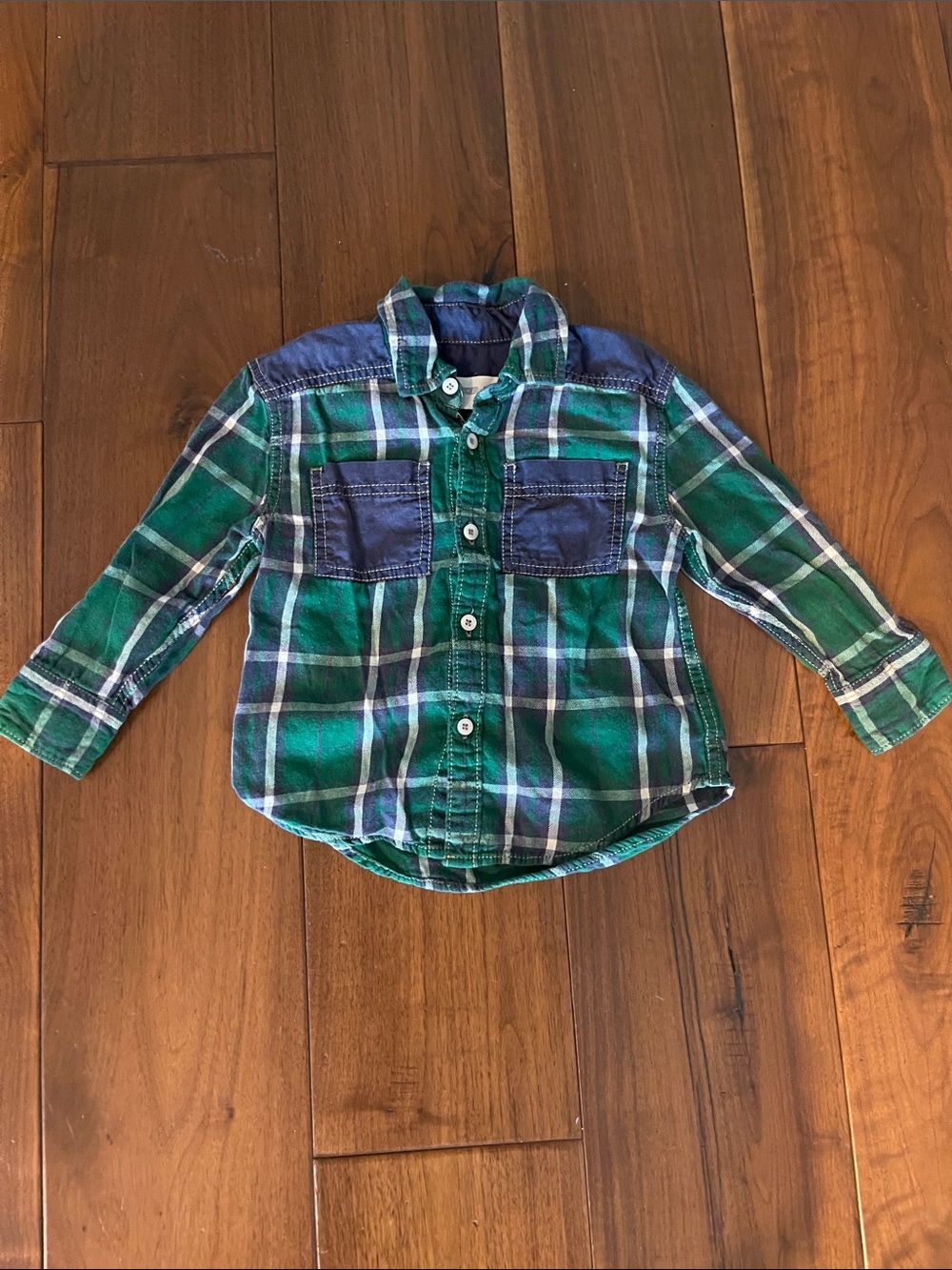 Tucker + Tate Green Plaid Button-Down Shirt with Navy Pockets
